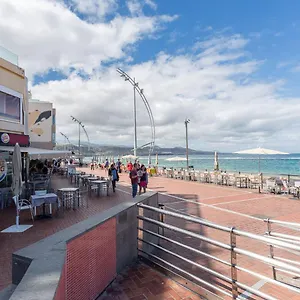 https://penthouse-with-terrace-and-city-port-views.in-canary-islands.com